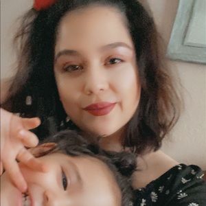 Meet your Posher, Angela